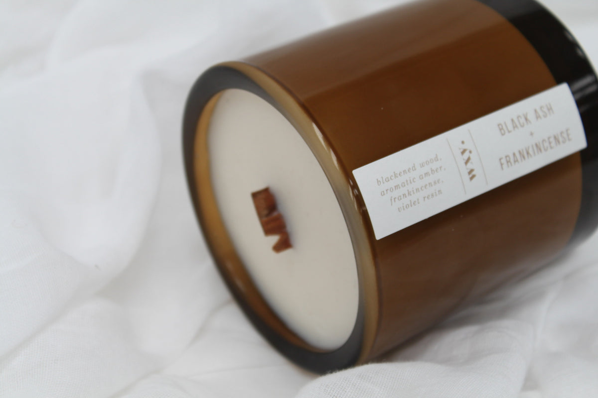 Mini Amber - Black Ash (Ecommerce)